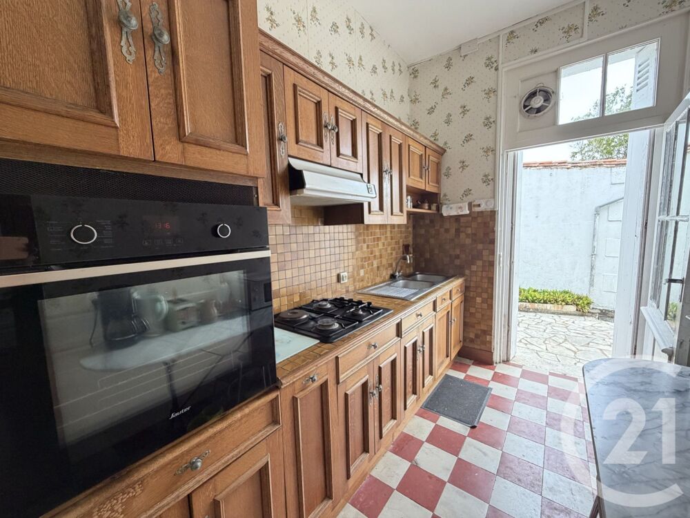 vente Maison - 6 pièce(s) - 181 m² Royan (17200)