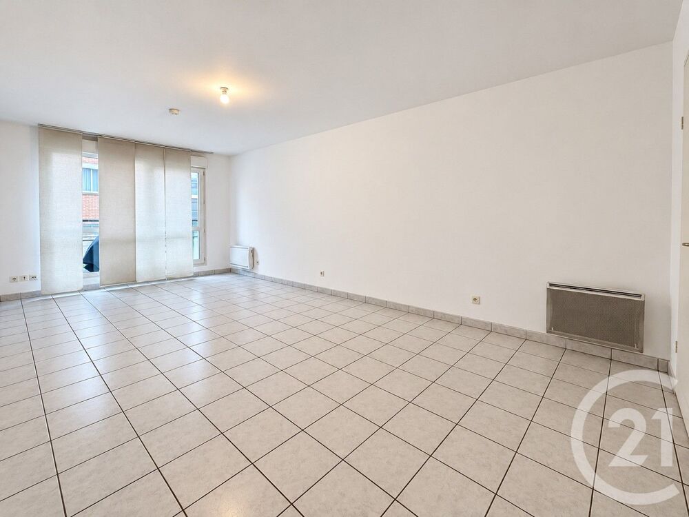 location Appartement - 2 pièce(s) - 54 m² Saint-Quentin (02100)