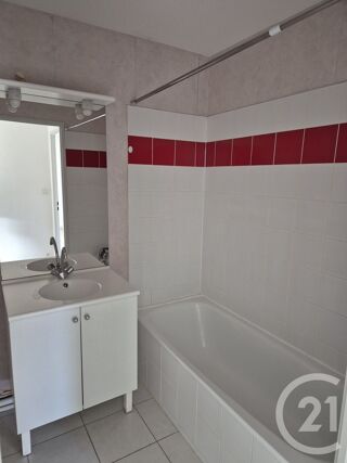  Appartement à louer 2 pièces 51 m²