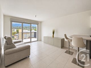 vente Appartement - 3 pièce(s) - 62 m² Aix-les-Bains (73100)