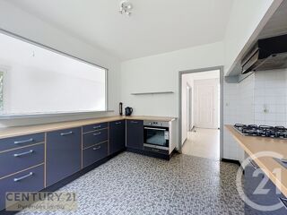  Maison à louer 5 pièces 141 m²