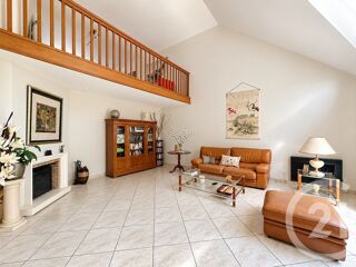 vente Maison - 9 pièce(s) - 282 m² Thiais (94320)