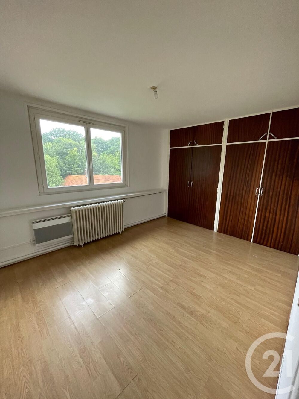 location Appartement - 5 pièce(s) - 100 m² Caffiers (62132)