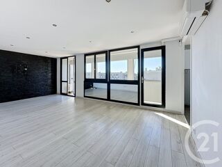  Appartement à louer 3 pièces 64 m²