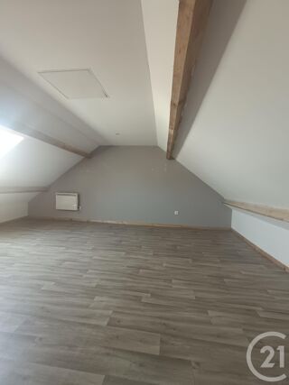  Appartement à louer 2 pièces 39 m²