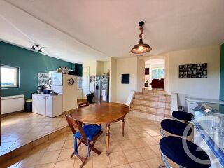  Maison à vendre 6 pièces 228 m²