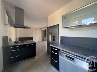  Maison à vendre 10 pièces 236 m²