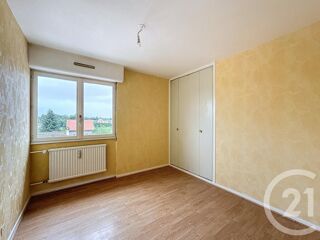  Appartement � vendre 4 pi�ces 77 m�