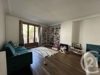  Maison à louer 8 pièces 162 m²