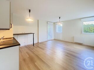 location Appartement - 2 pièce(s) - 45 m² La Chapelle-Saint-Mesmin (45380)