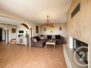  Maison à vendre 10 pièces 225 m²