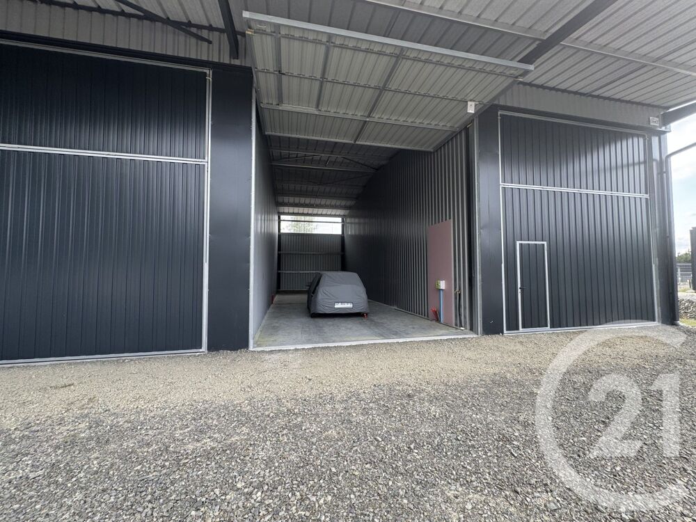location Parking / Garage - 70 m² Téthieu (40990)