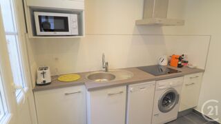  Appartement à louer 2 pièces 31 m²
