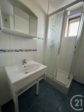  Appartement � louer 3 pi�ces 65 m�