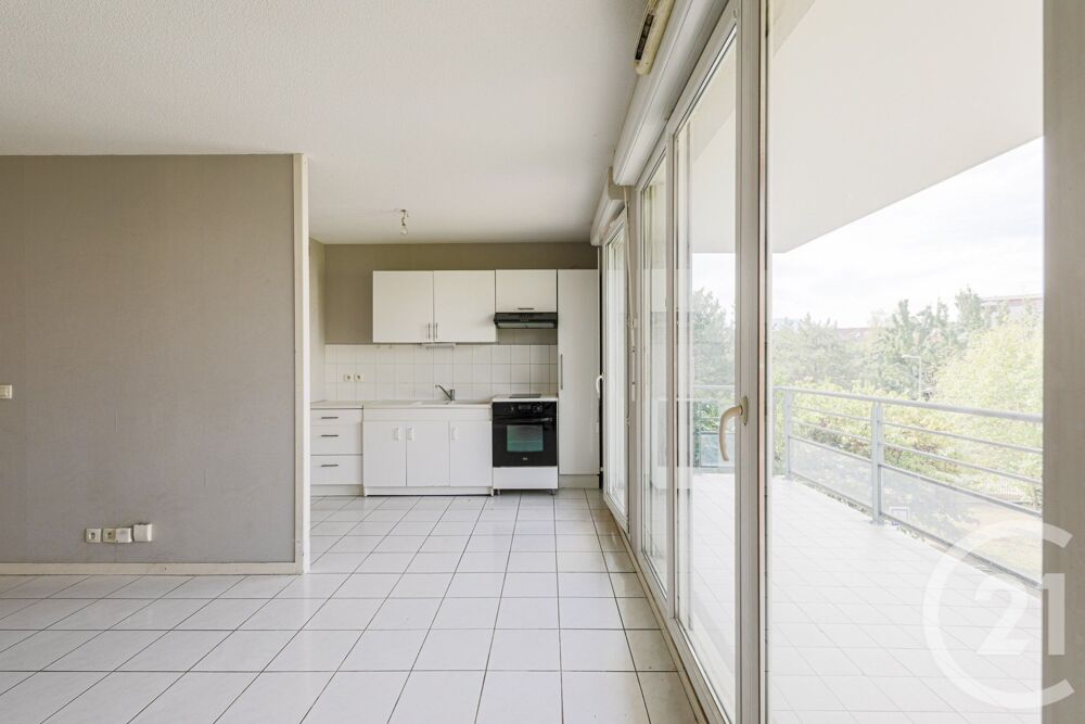 vente Appartement - 2 pièce(s) - 48 m² Saint-Martin-d'Hères (38400)