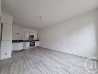  Appartement à louer 3 pièces 49 m²