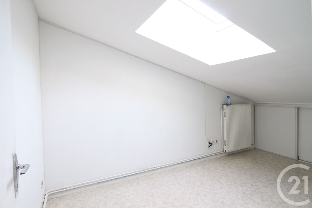 location Appartement - 4 pièce(s) - 71 m² Montluel (01120)
