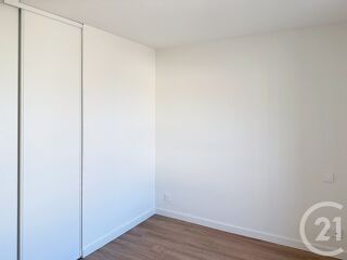  Appartement à louer 3 pièces 43 m²