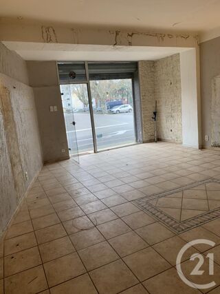  Appartement à louer 2 pièces 50 m²