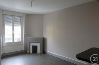  Appartement � louer 3 pi�ces 55 m�