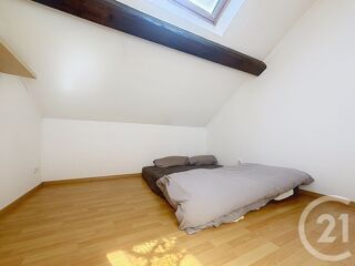  Appartement à louer 3 pièces 59 m²