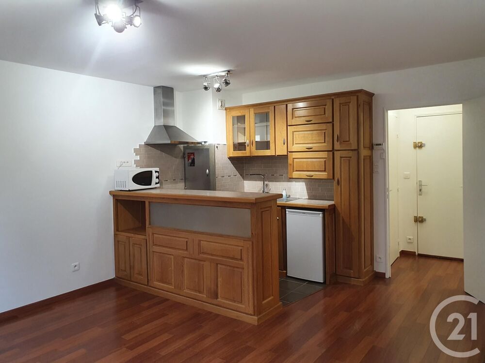 location Appartement - 1 pièce(s) - 28 m² Fontainebleau (77300)