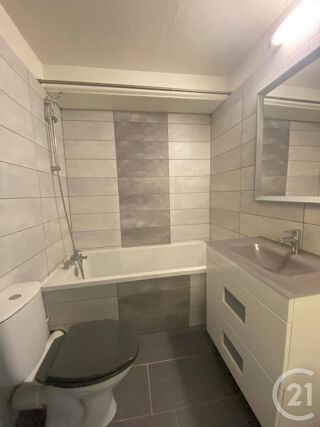  Appartement � louer 3 pi�ces 64 m�