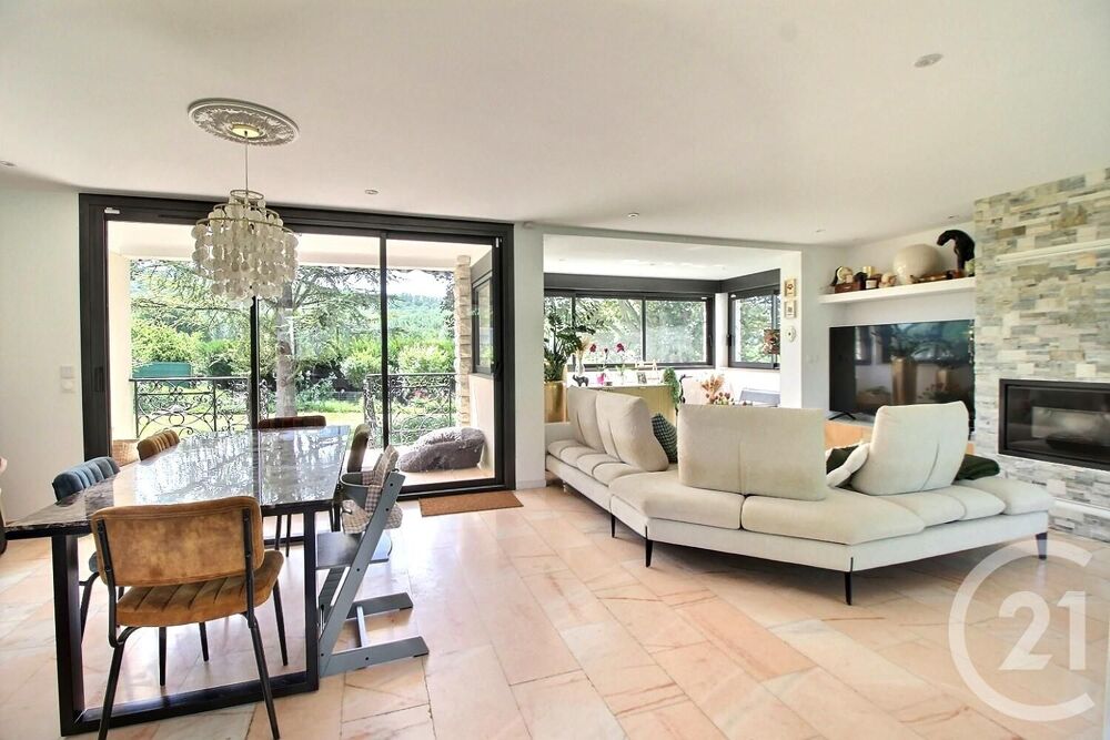 vente Maison - 6 pièce(s) - 360 m² Château-Thierry (02400)