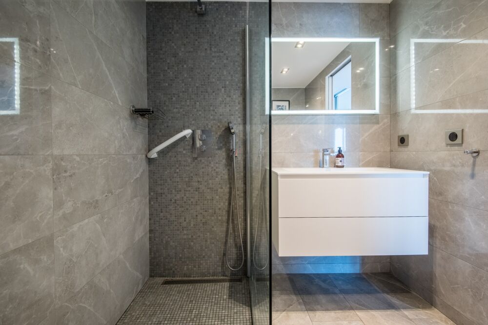 à vendre  Appartement Nice (06300)