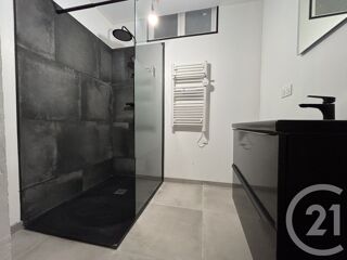  Appartement  vendre 2 pices 68 m