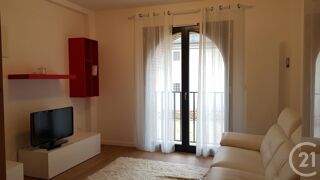  Appartement à louer 2 pièces 45 m²