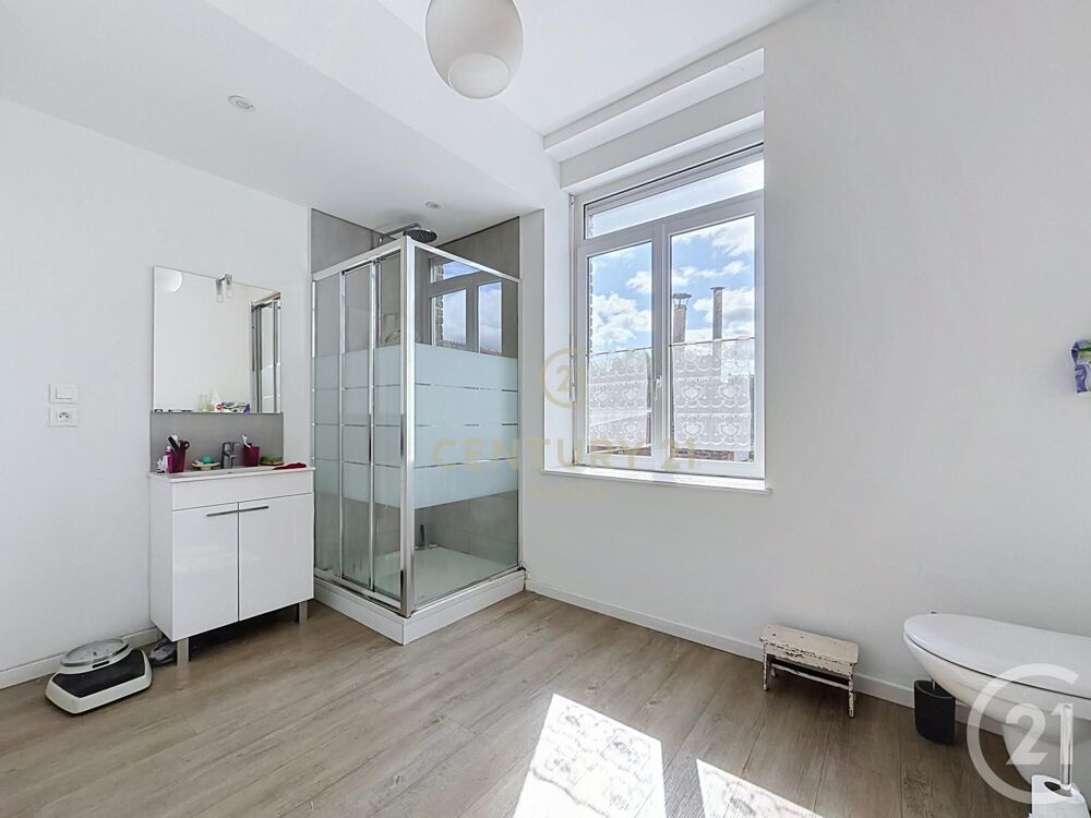 vente Maison - 6 pièce(s) - 210 m² La Madeleine (59110)