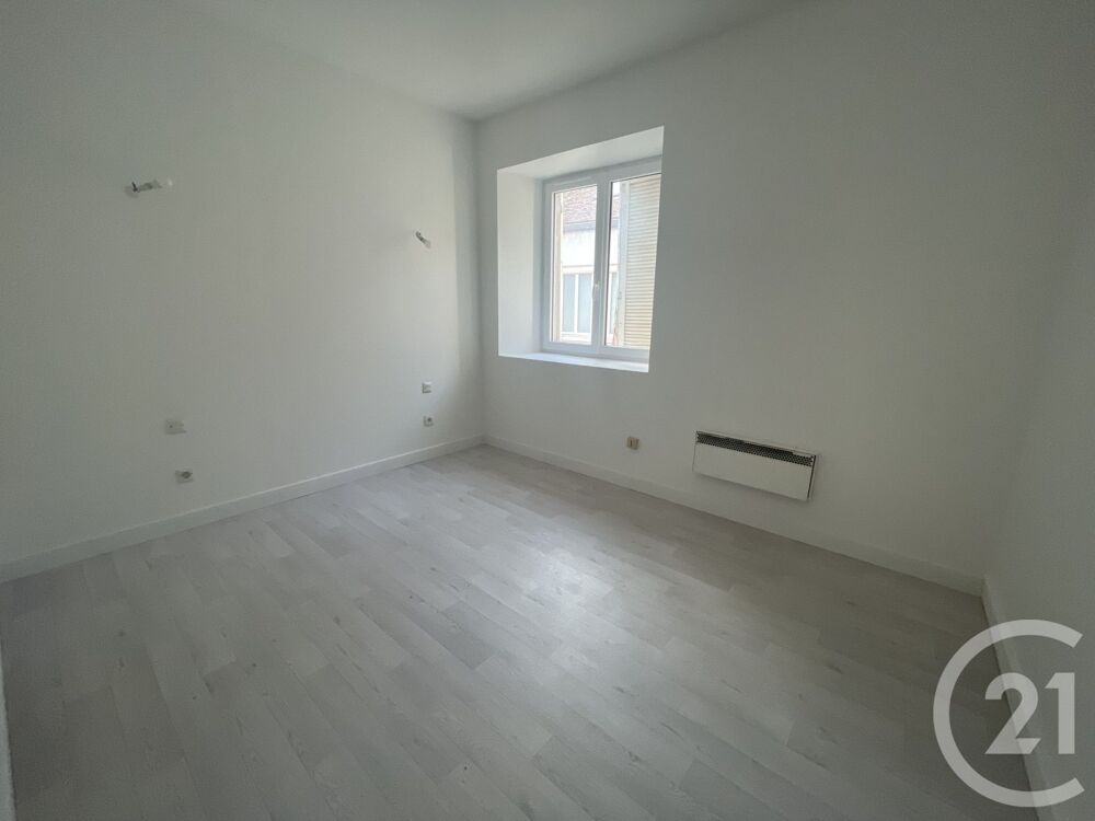 Appartement F3 2 chambres Centre de ChâteauLandon Cal....