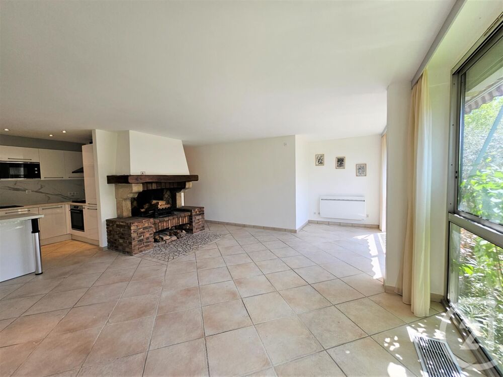 location Appartement - 3 pièce(s) - 77 m² Aix-les-Bains (73100)