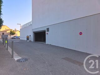  Parking / Garage à vendre 25 m²