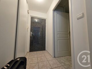  Appartement à louer 2 pièces 31 m²