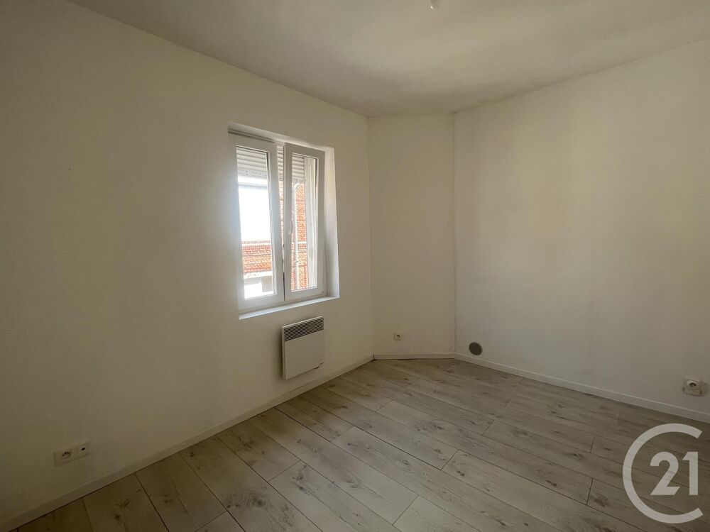 location Appartement - 3 pièce(s) - 48 m² Saint-Quentin (02100)