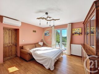  Maison  vendre 7 pices 210 m