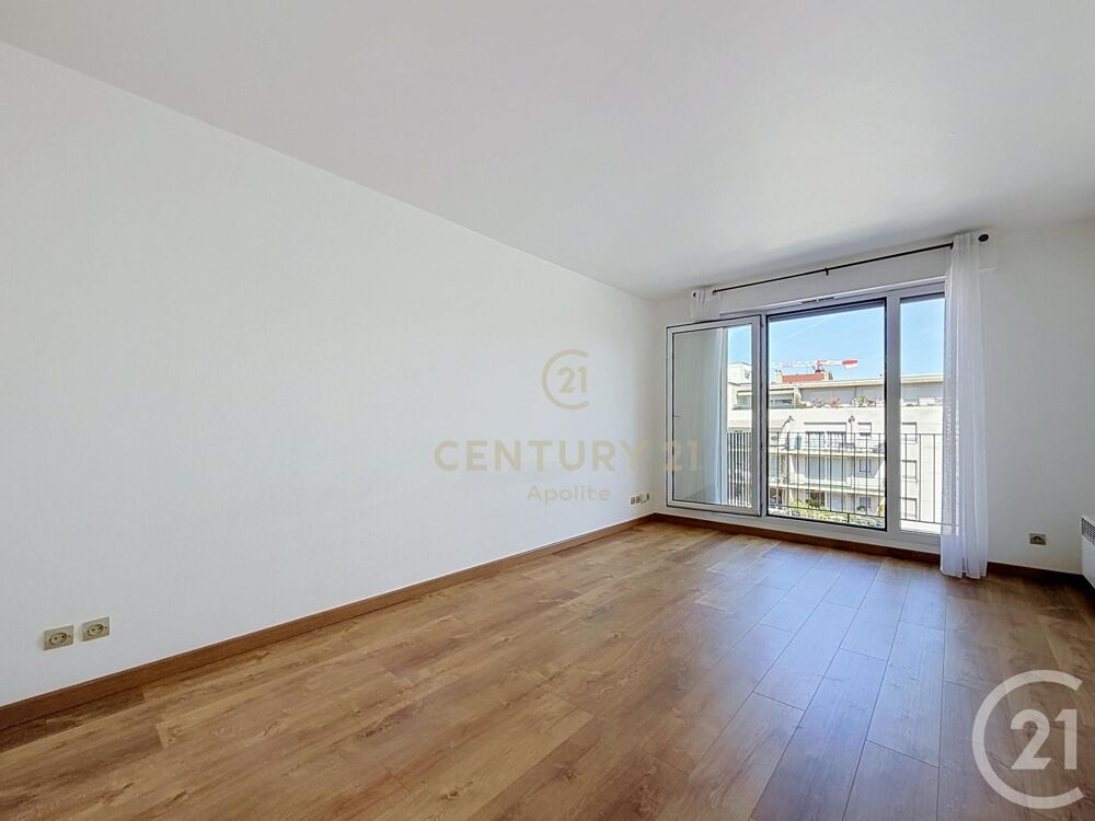 location Appartement - 2 pièce(s) - 42 m² La Madeleine (59110)