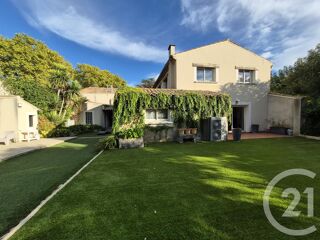 vente Maison - 8 pièce(s) - 384 m² Usclas-d'Hérault (34230)