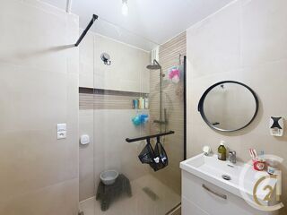  Appartement � vendre 4 pi�ces 77 m�