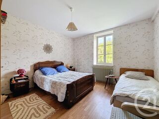  Maison � vendre 4 pi�ces 390 m�