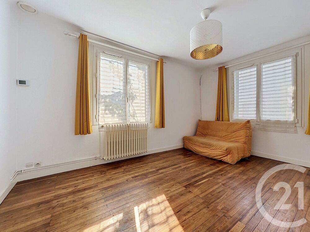 NANTES - TOUTES AIDES Dans une ancienne maison ....