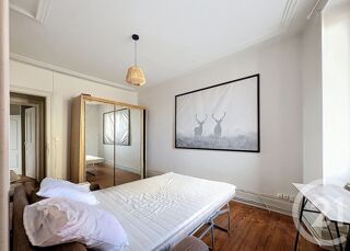  Appartement à louer 3 pièces 77 m²