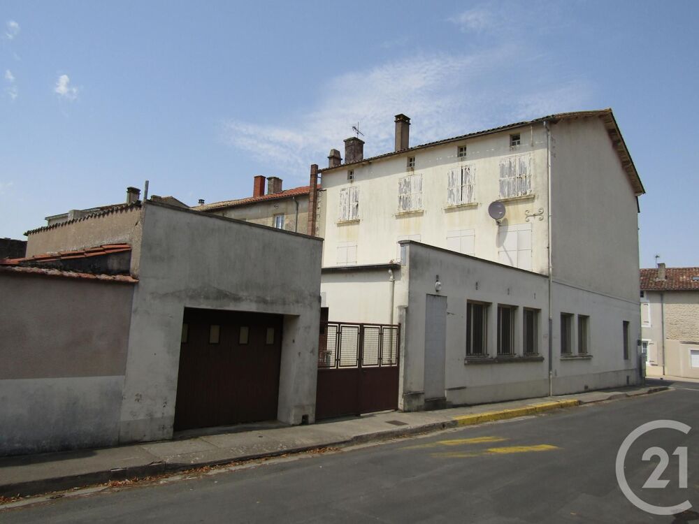 Cet ancien bureau de poste, situé dans un quartier agréa....