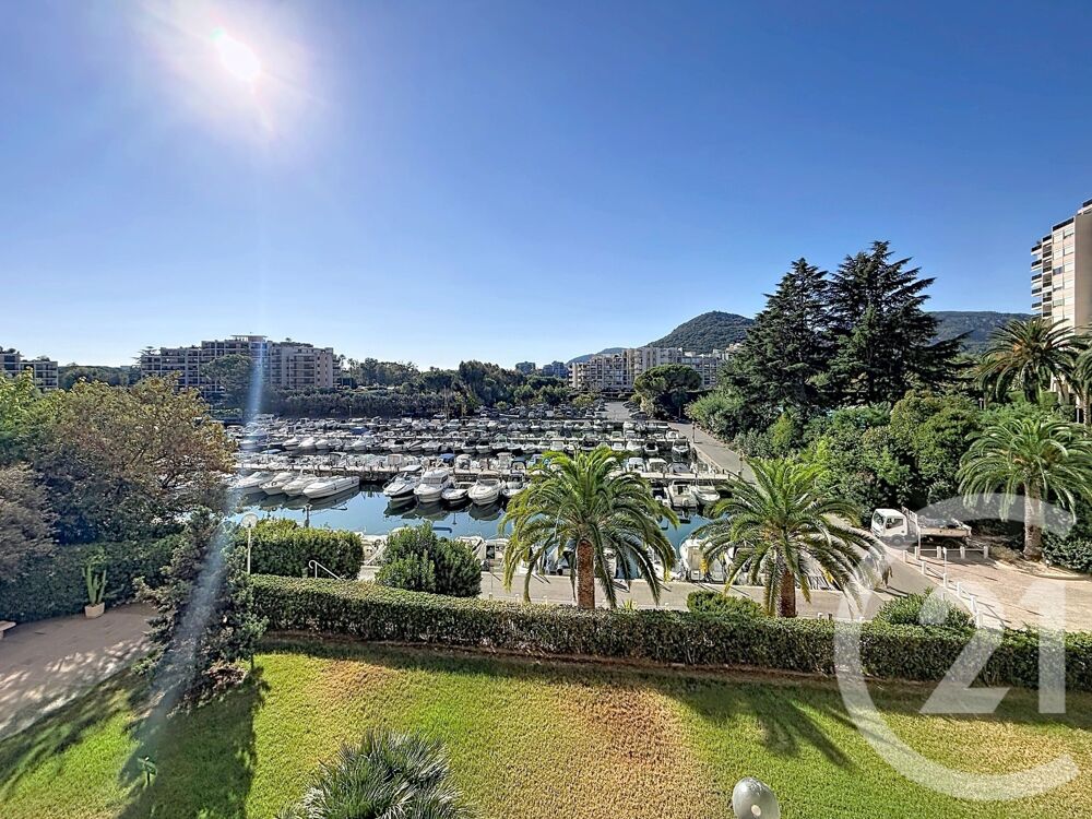 vente Appartement - 5 pièce(s) - 98 m² Mandelieu-la-Napoule (06210)