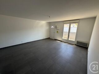  Appartement à louer 2 pièces 52 m²