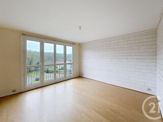  Appartement à louer 4 pièces 71 m²
