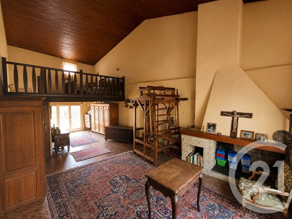 vente Maison - 6 pièce(s) - 216 m² Limbrassac (09600)