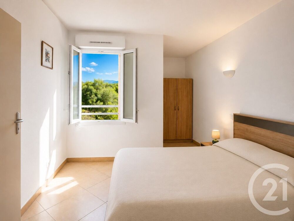 vente Appartement - 3 pièce(s) - 56 m² Saint-Florent (20217)